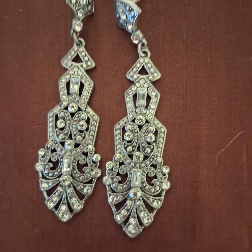 Elegant Silver Dangle Earrings